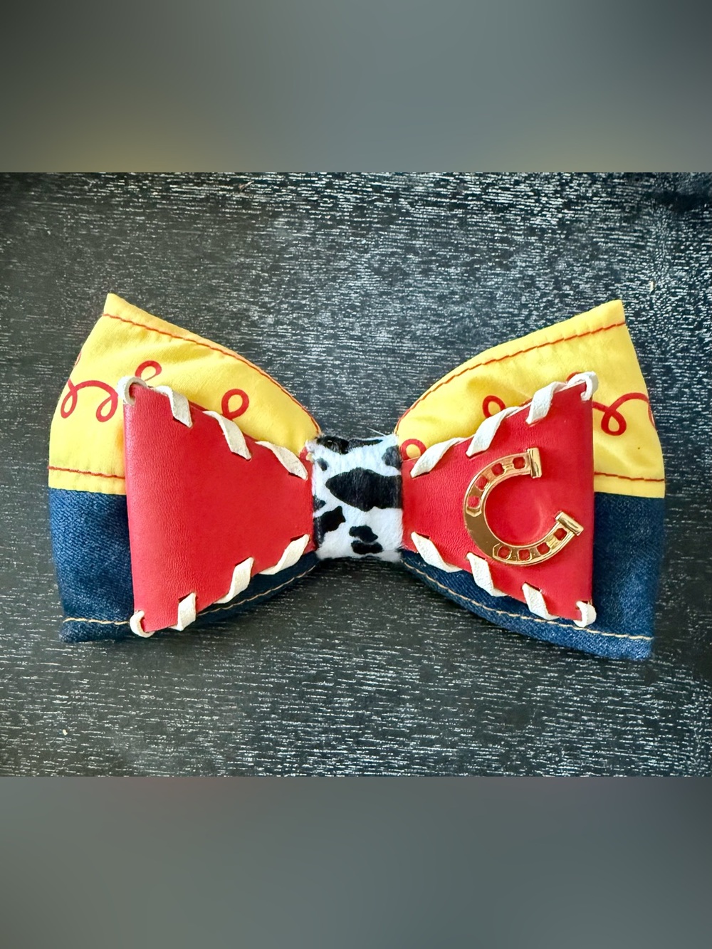 Disney Interchangeable Jessie from Toy Story Bow
